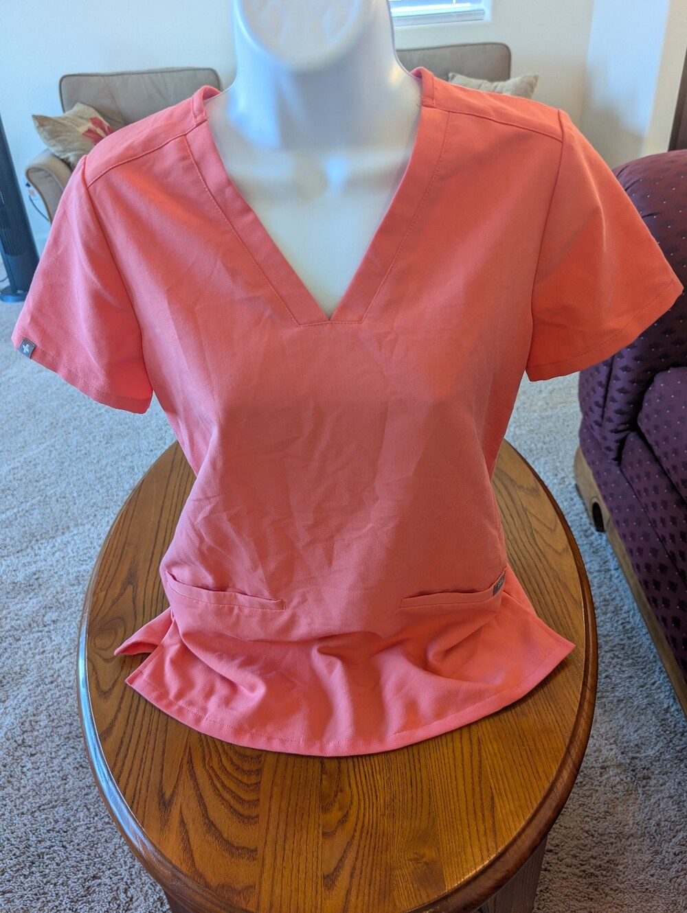 Figs Coral V-Neck Short Sleeve Scrub Top - Size XXS
